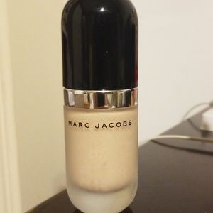 MARC JACOBS REMARCABLE FOUNDATION